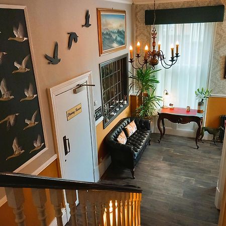 Ashburton House - B&B Scarborough Bagian luar foto