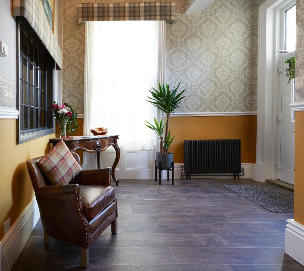 Ashburton House - B&B Scarborough Bagian luar foto
